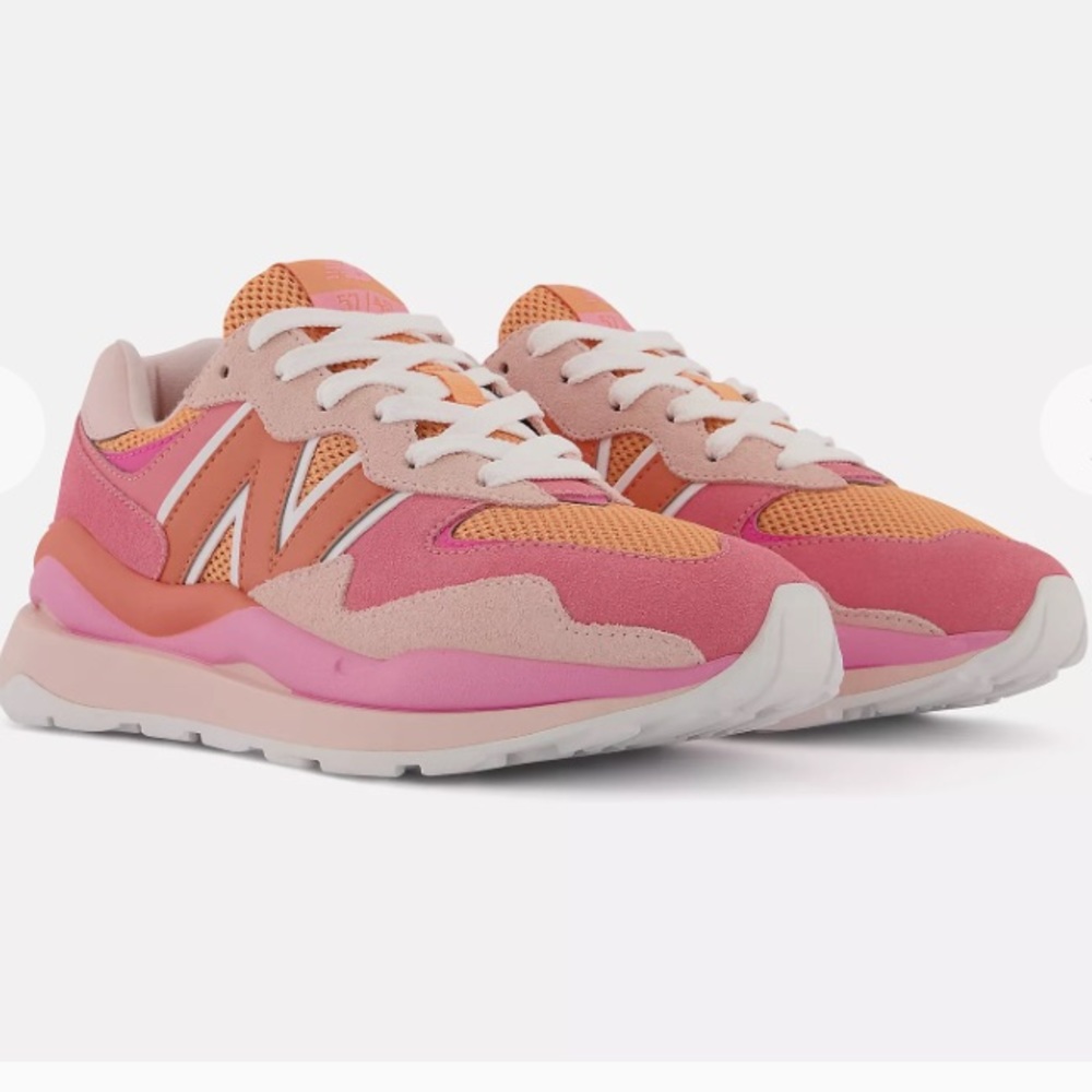 Limited edition New Balance 57/40 Valentine pink/peach glaze size 6M Last Pair!
